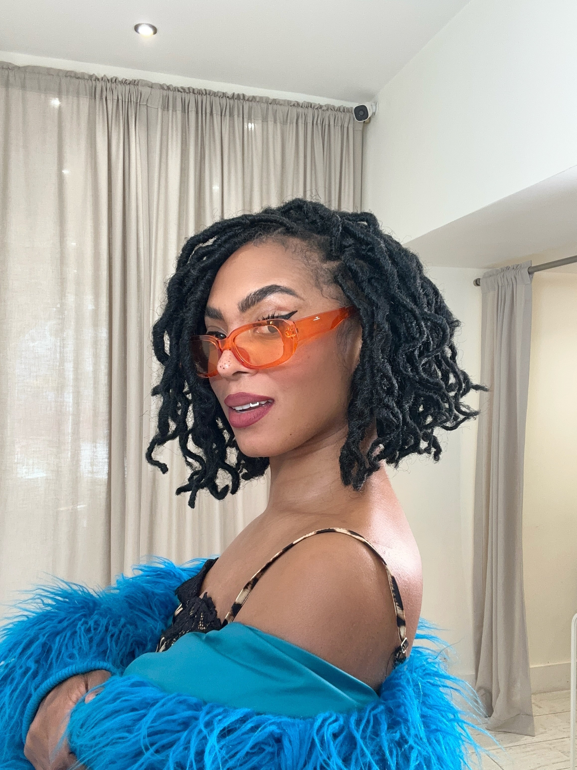 How To Install our Super Short Bob