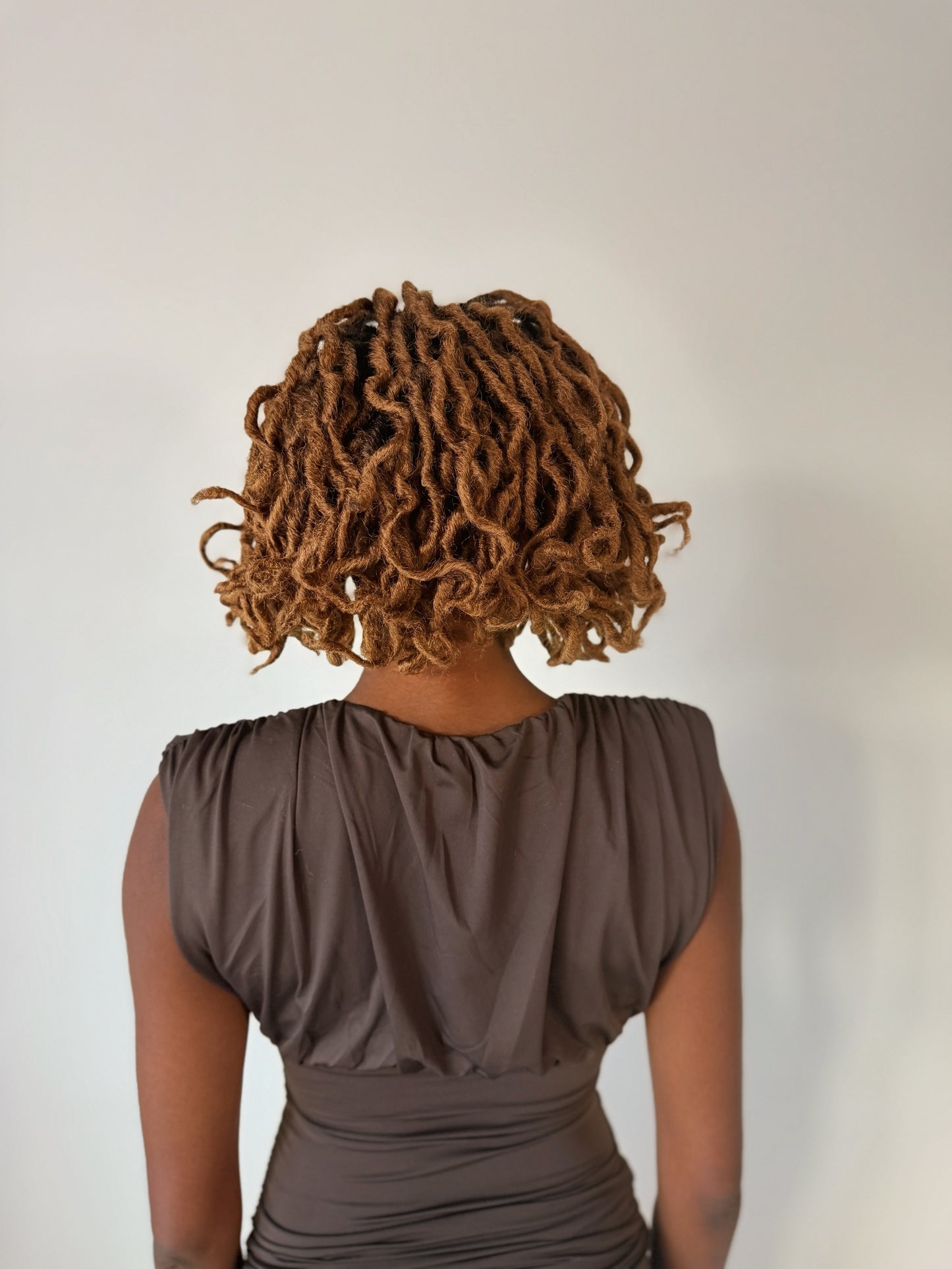 Boho Short Beach Locs in Hot Fudge 6"