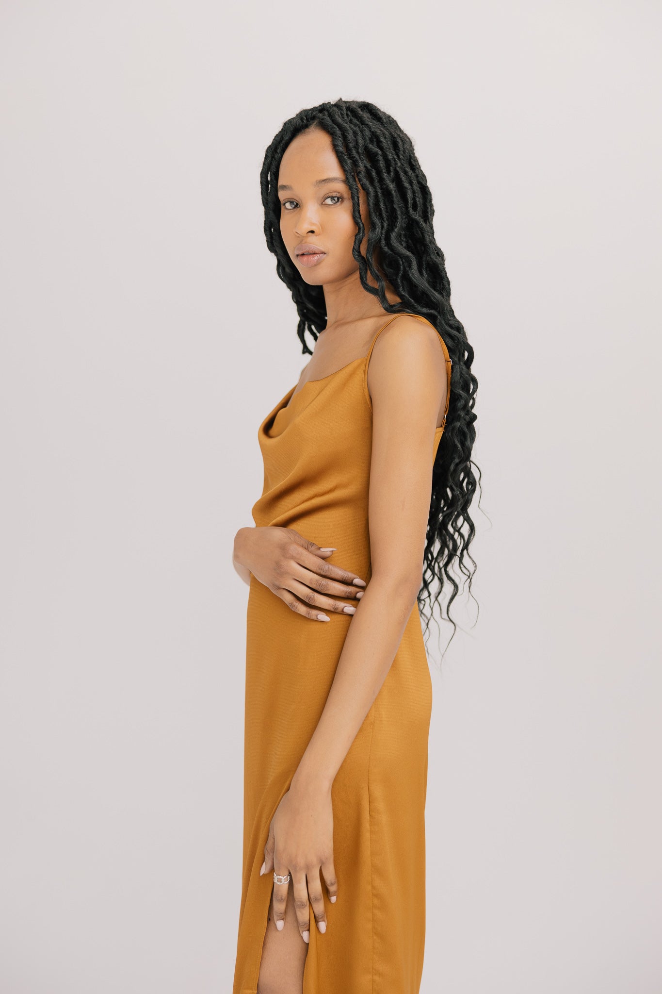 Queen Locs in Naturel 24"®