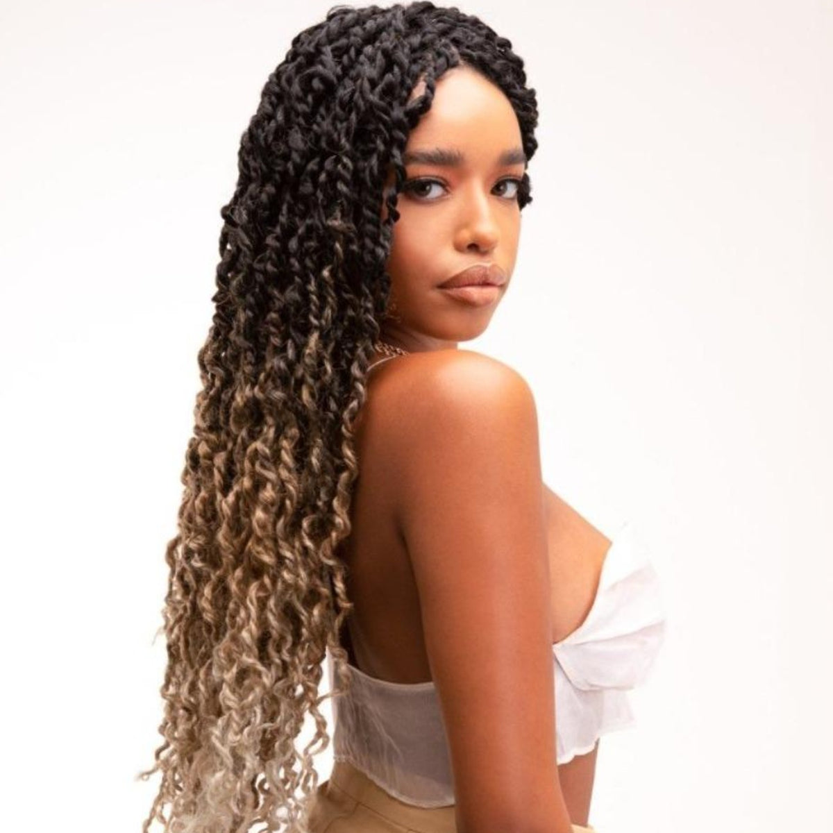 Boho Majesty Passion Twists in Lit 18"®