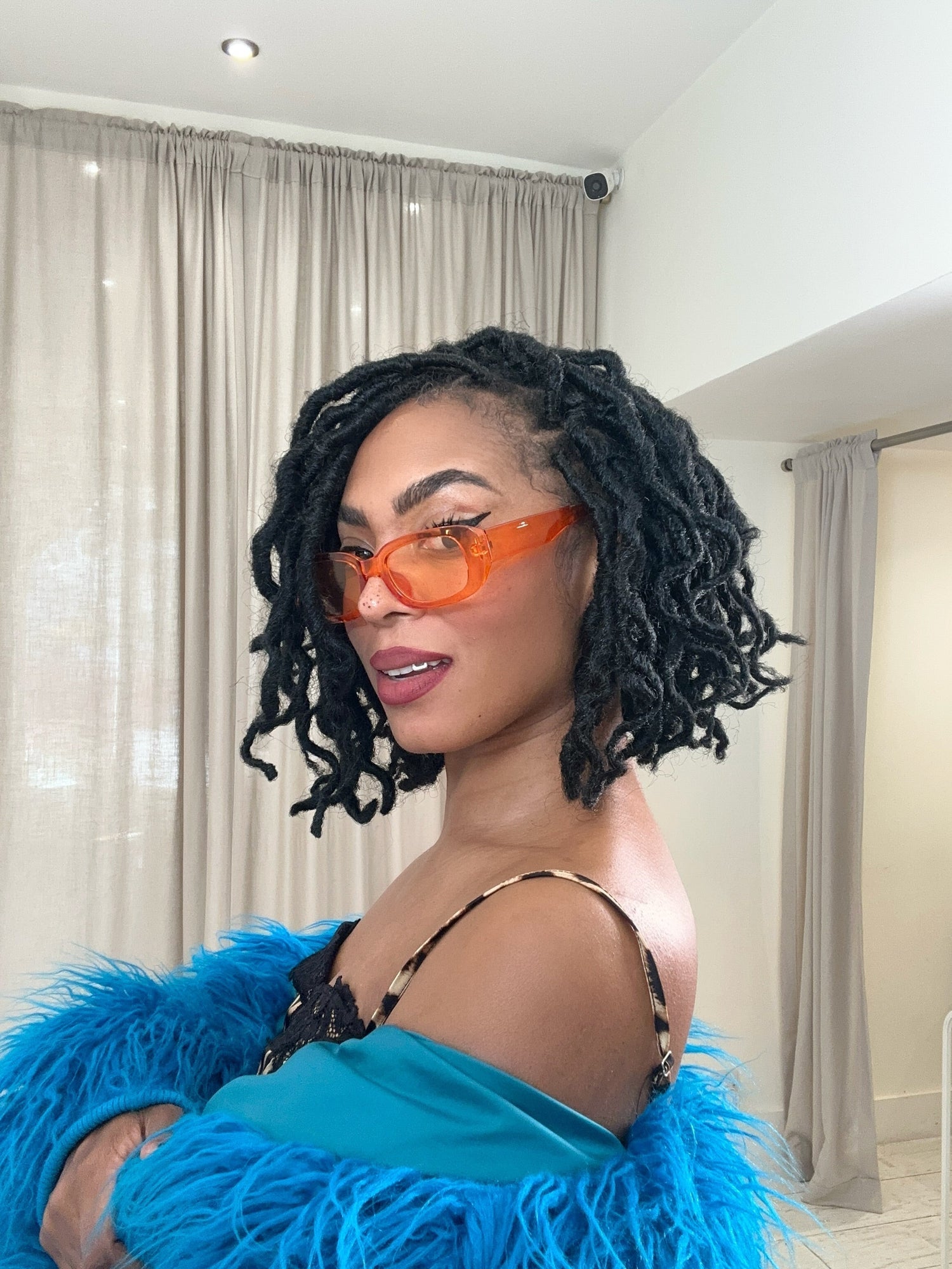 How To Install our Super Short Bob