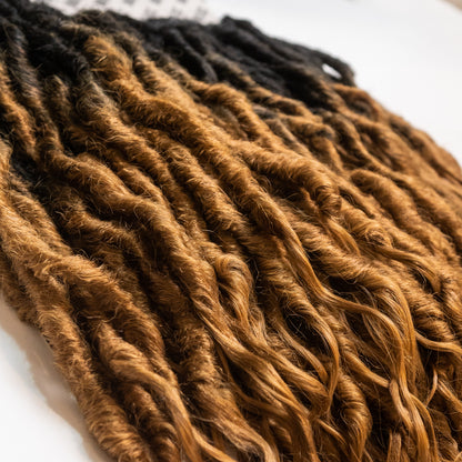 Queen Locs in Bey-Blonde 16"®