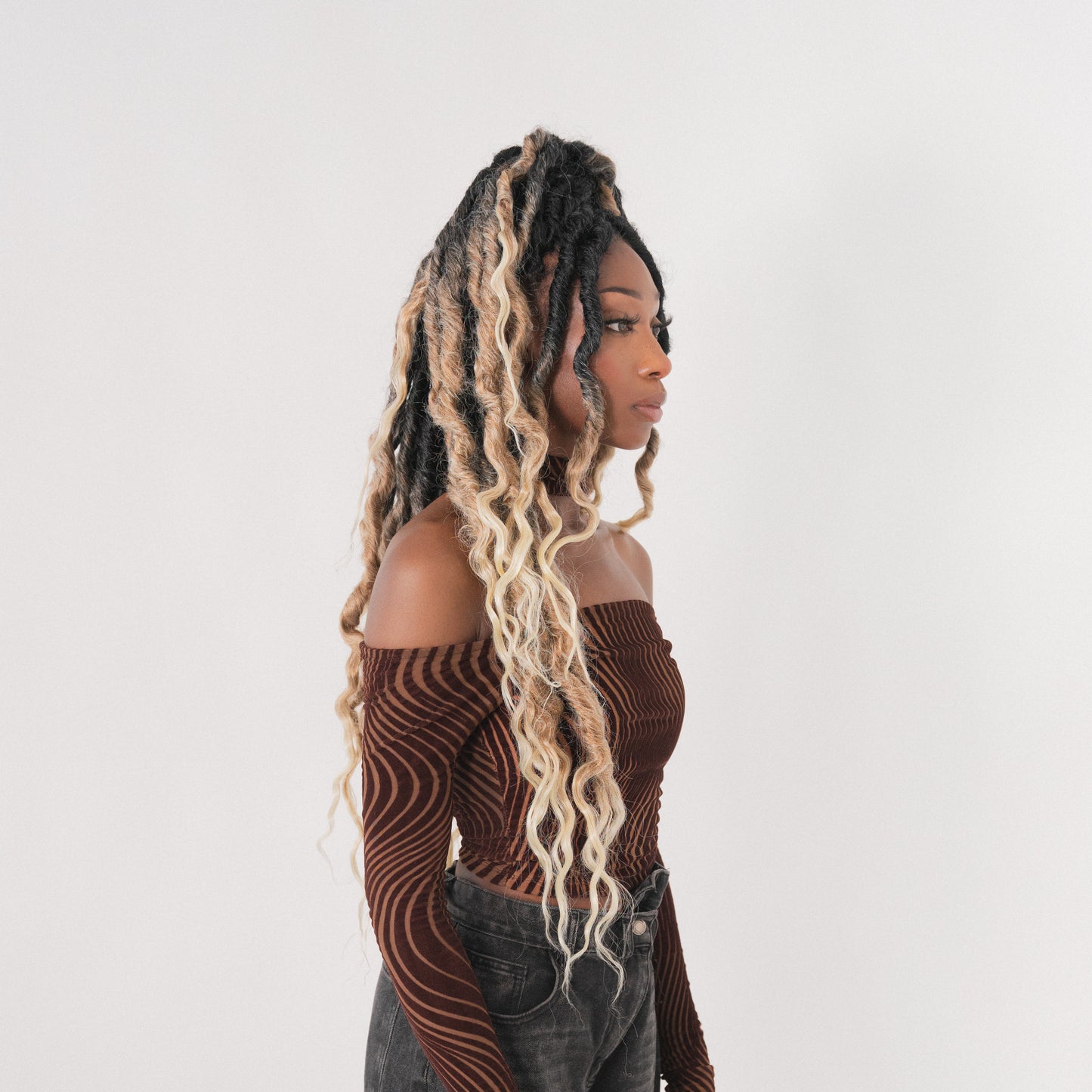 Queen Locs in Lit 24"®