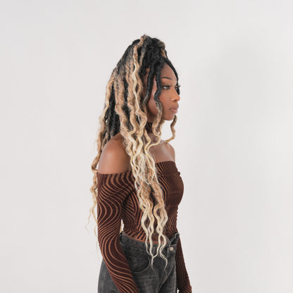 Queen Locs in Lit 24"®