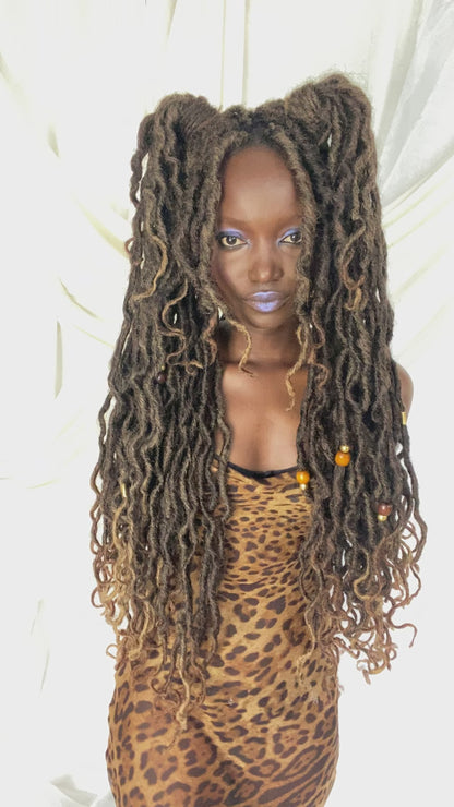 Boho Goddess Locs in Bey-Blonde 26"®