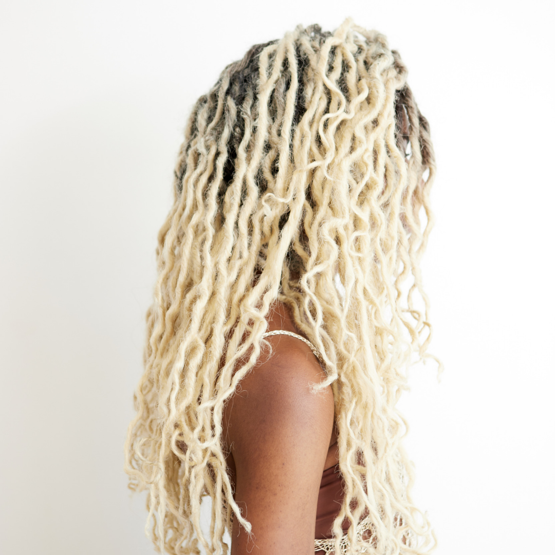 PLATINUM BLONDE FAUX LOCS