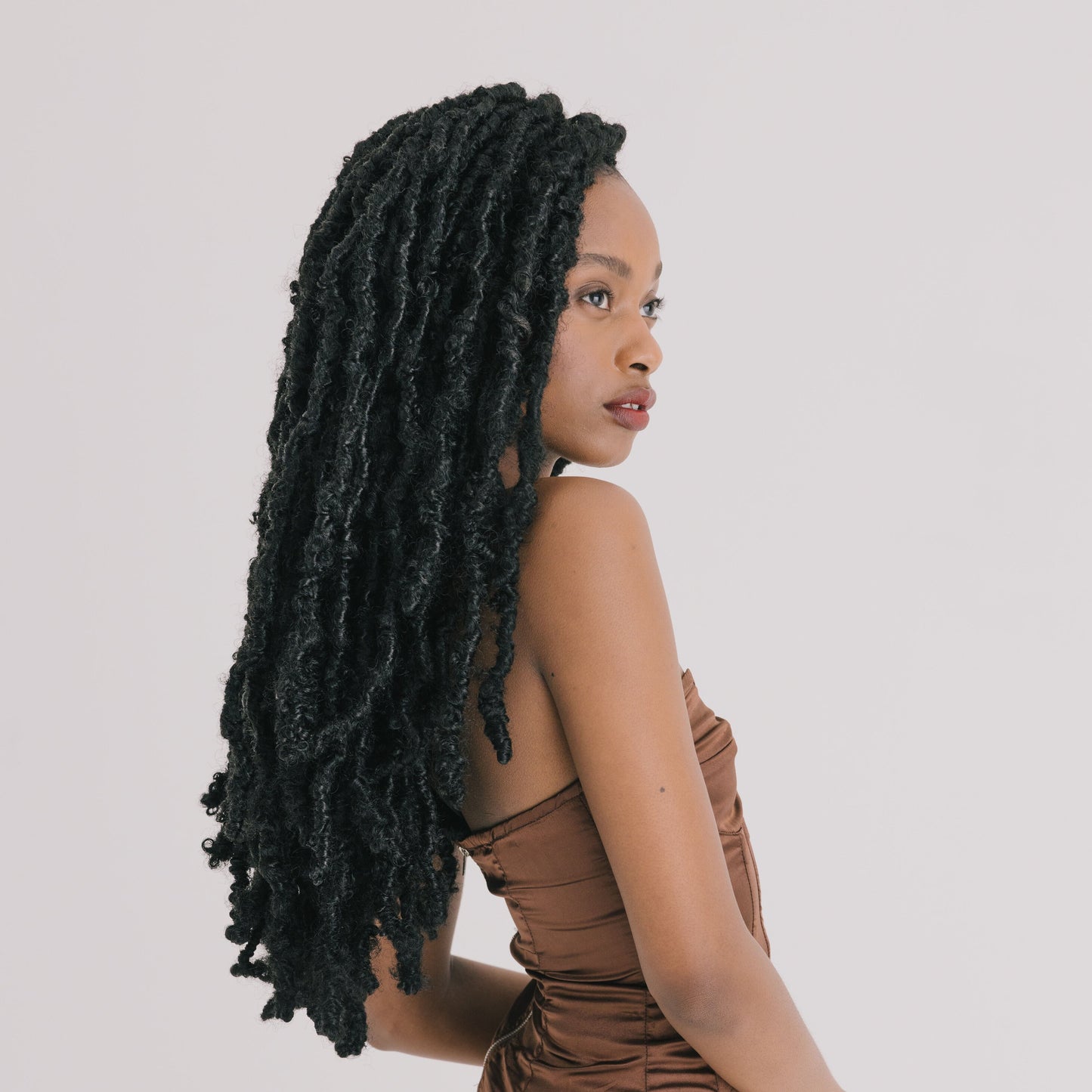 Distressed Goddess Kit in Naturel 22"®