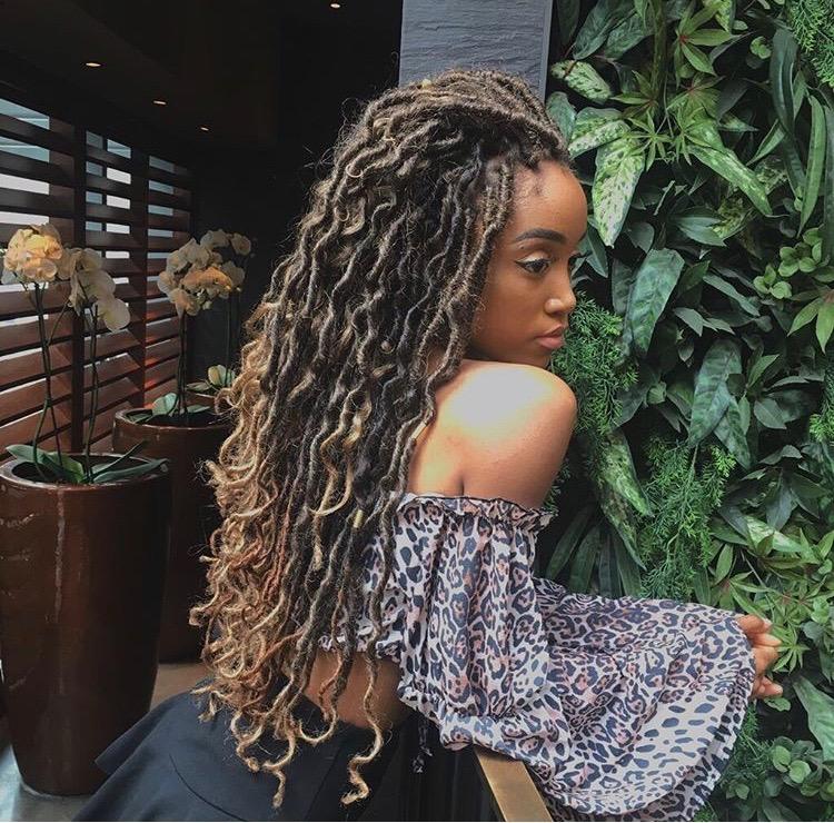 NEW! BEY-BLONDE/BRONDE MERMAID LOCS